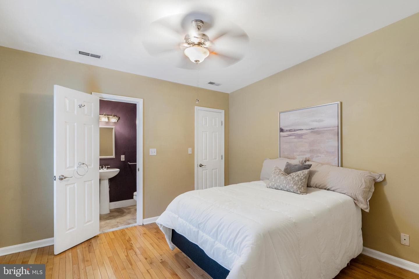 2937 Dillon Street photo 15