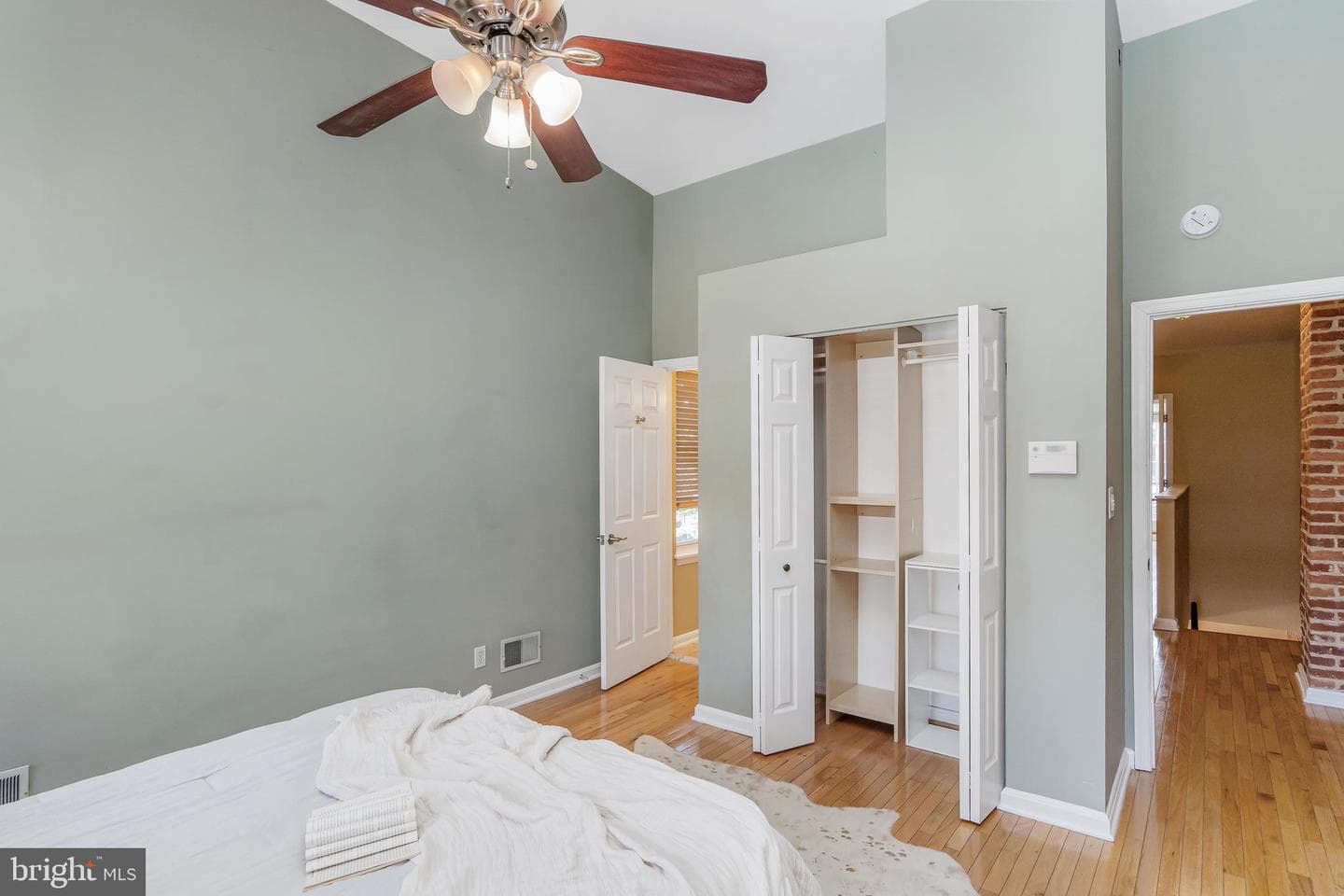 2937 Dillon Street photo 37