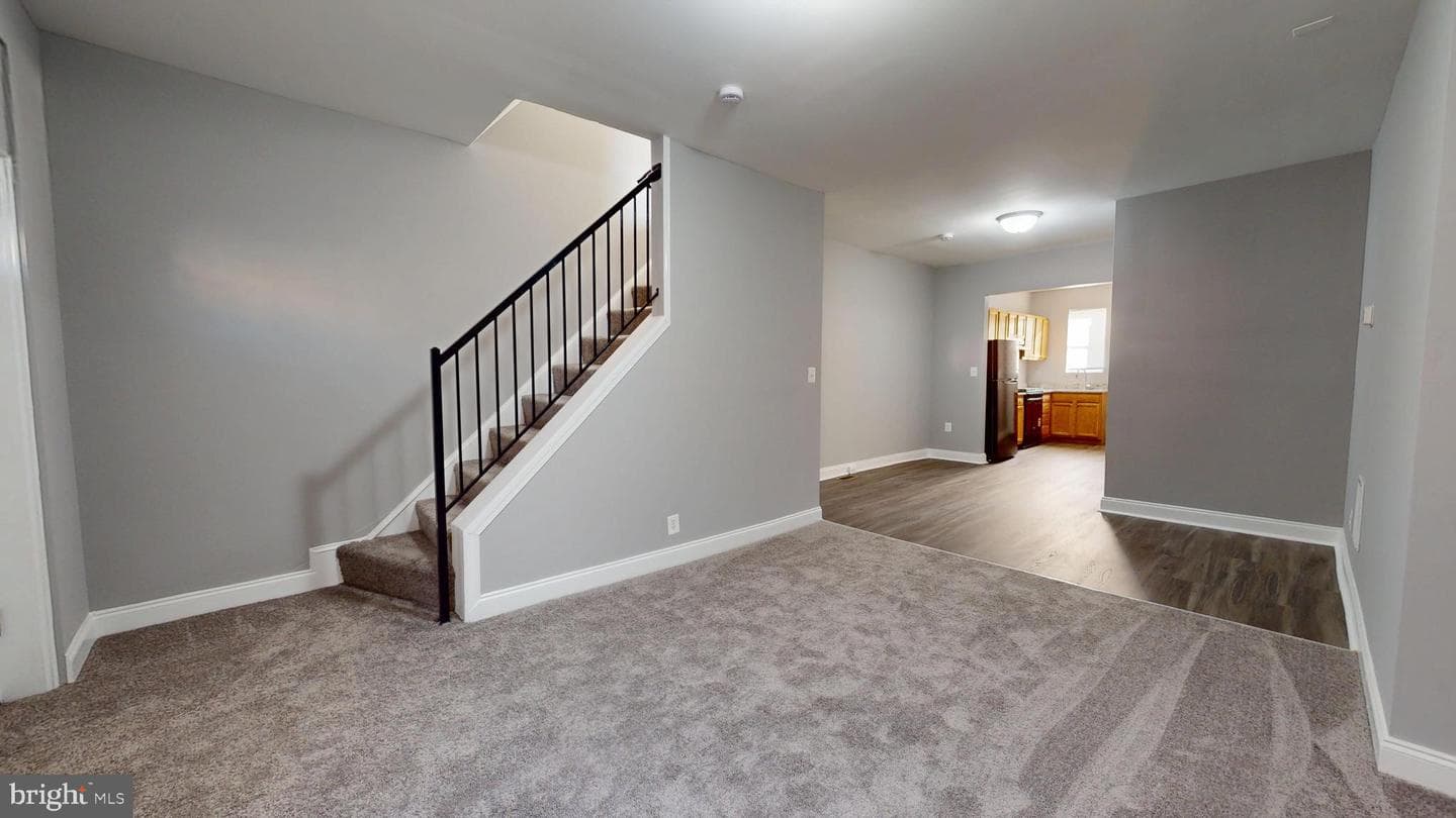 2615 E Chase Street photo 3