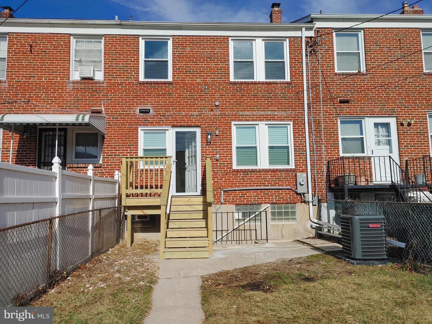 1525 Medford Road photo 5