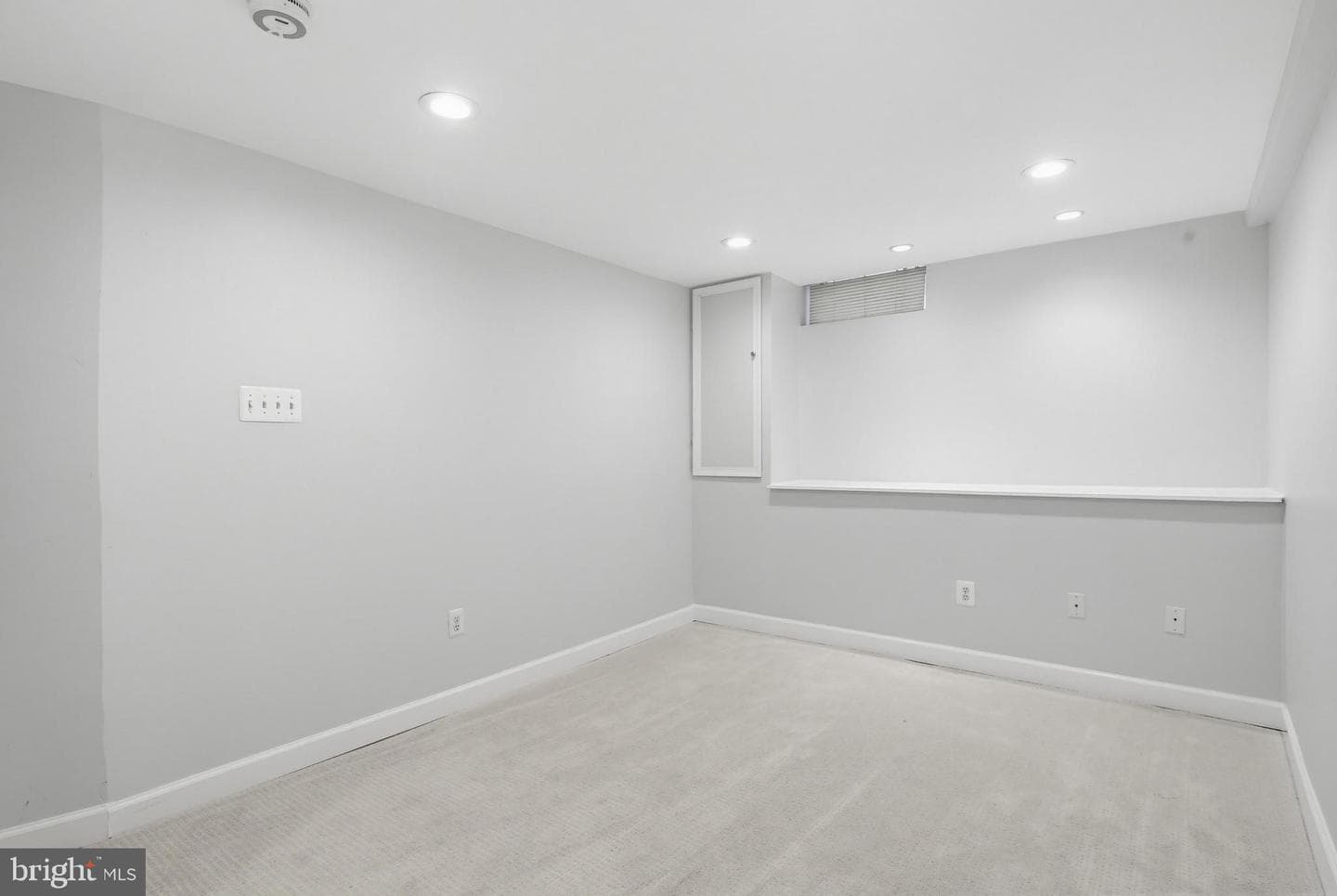 22 N Streeper Street photo 30