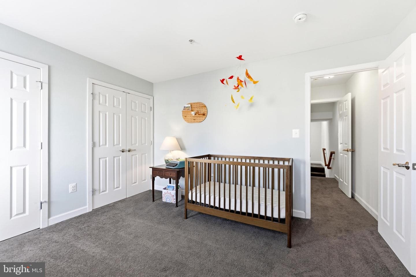 126 N Duncan Street photo 19