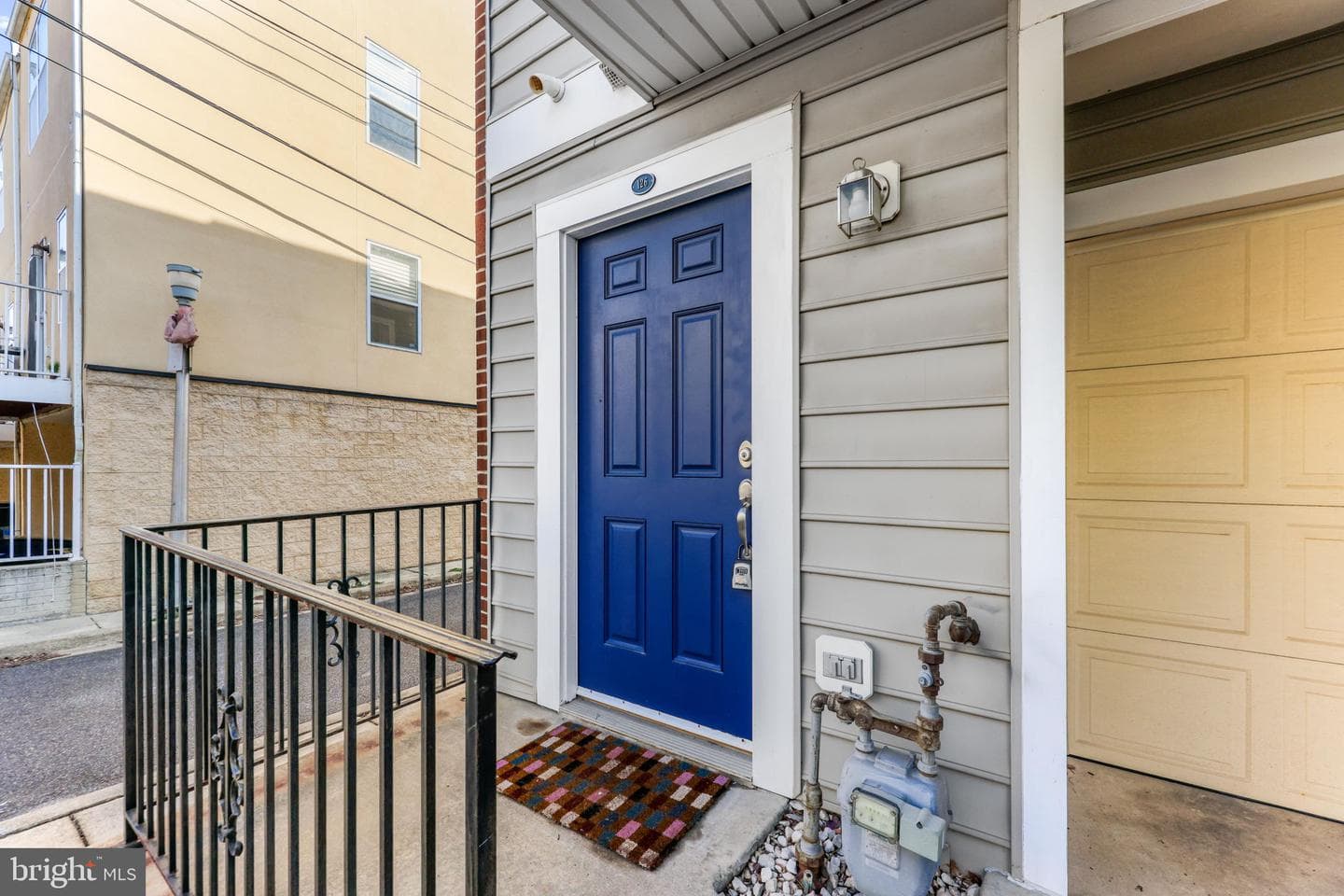 126 N Duncan Street photo 32