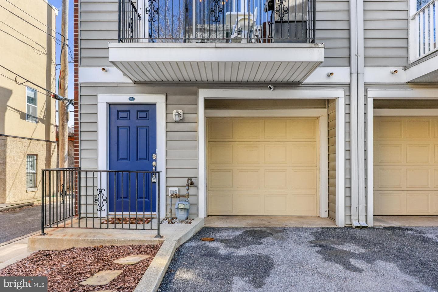 126 N Duncan Street photo 33