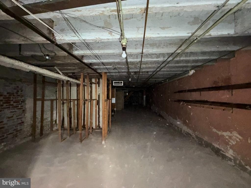 1703 Linden Avenue photo 51