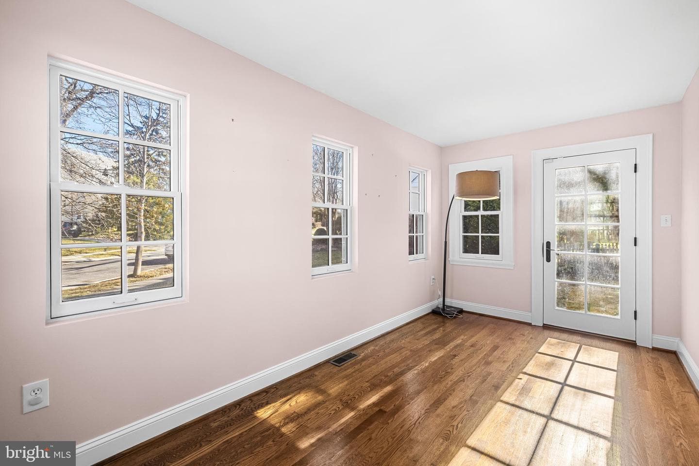 307 E Highfield Rd photo 13