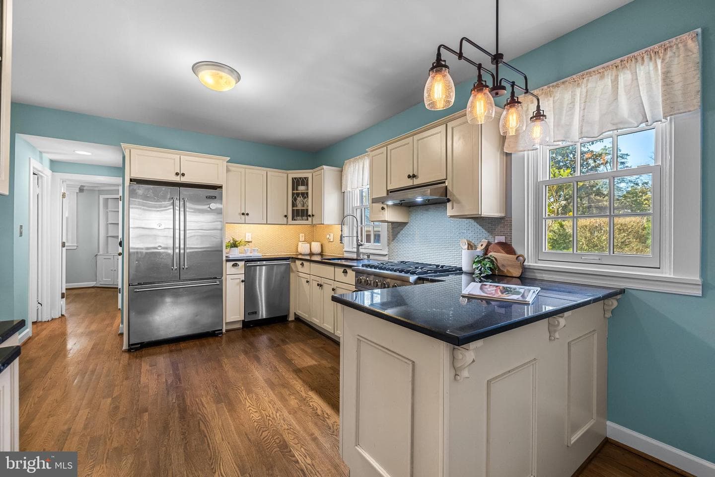 307 E Highfield Rd photo 23