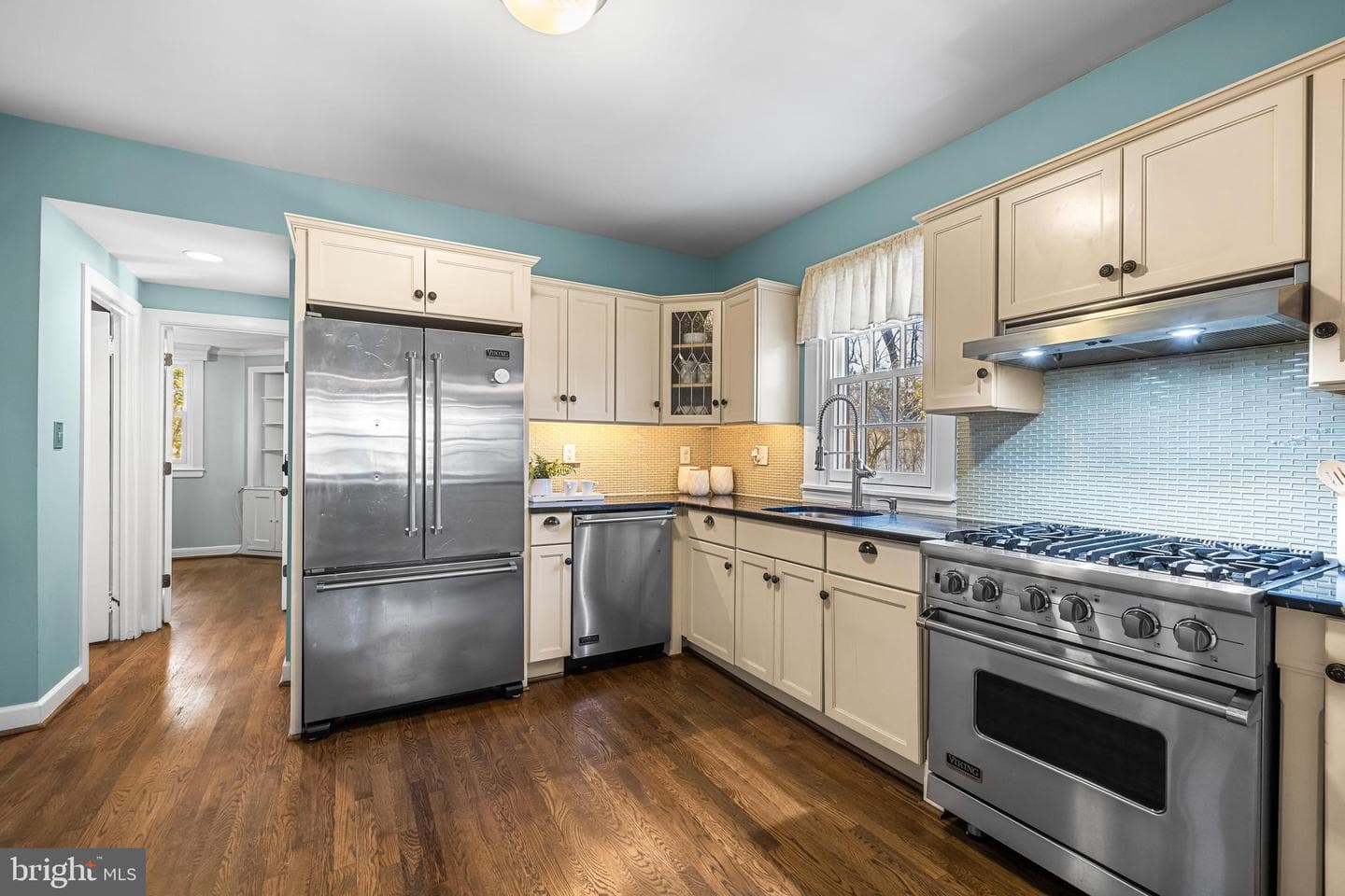 307 E Highfield Rd photo 24
