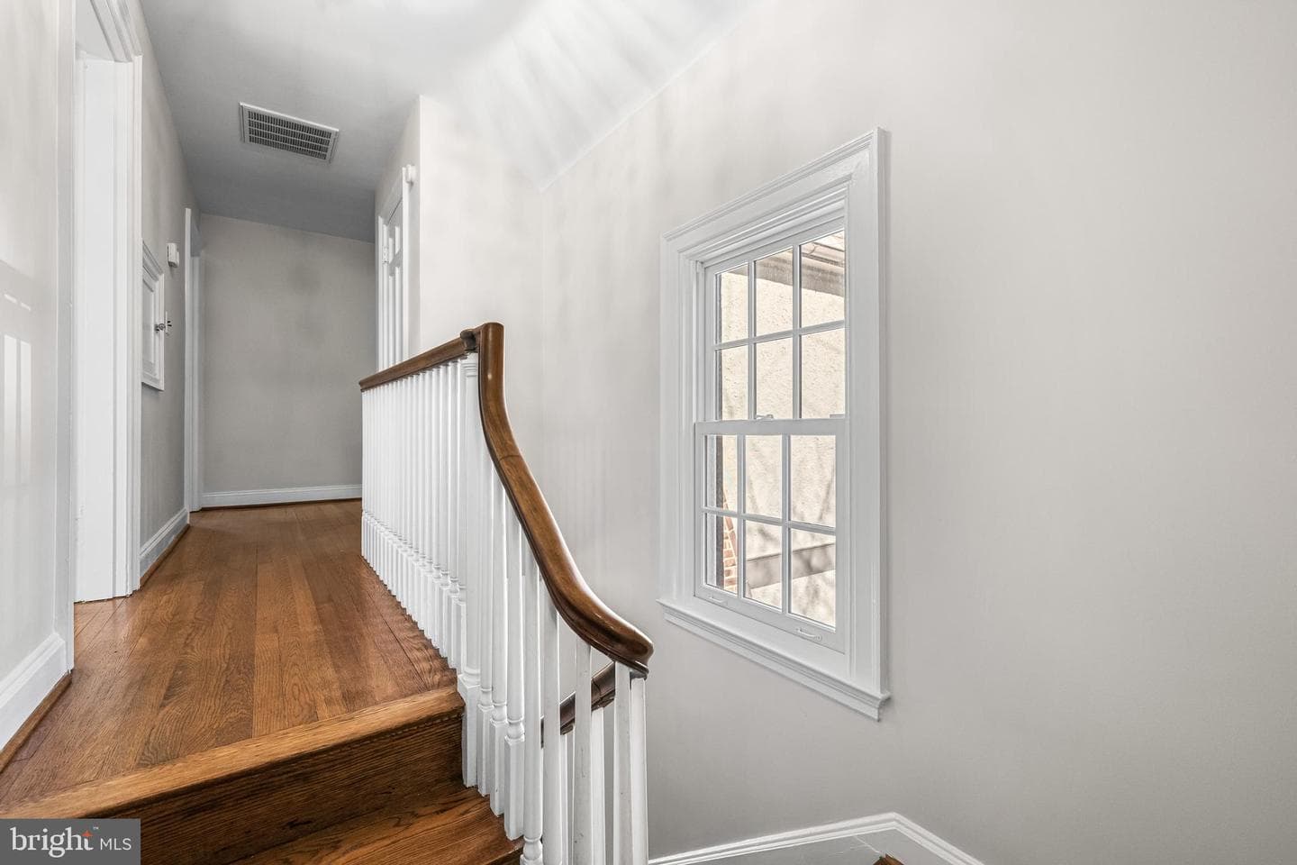307 E Highfield Rd photo 30