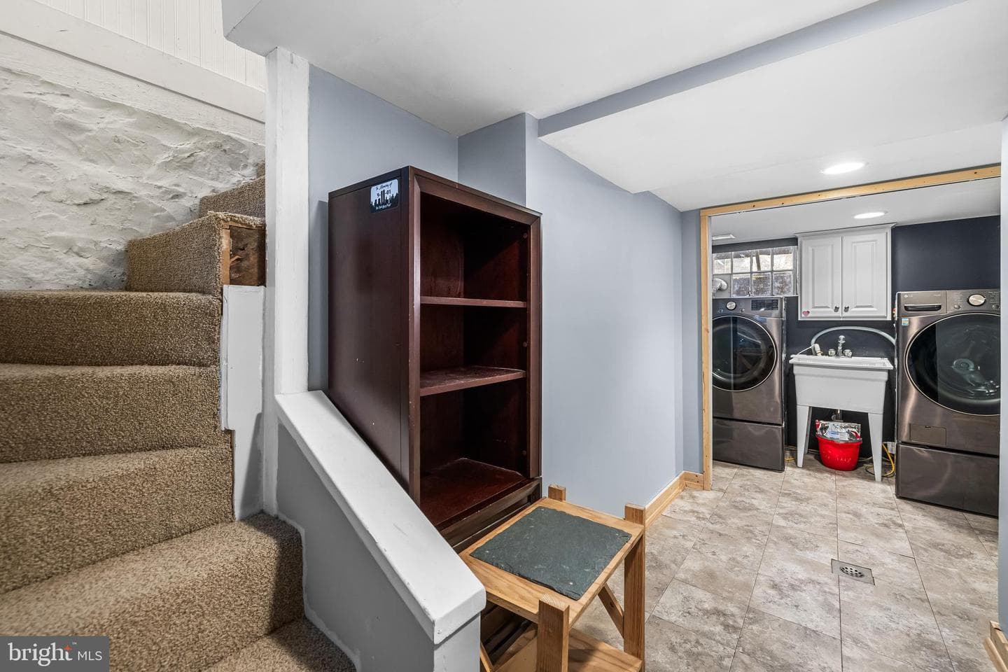307 E Highfield Rd photo 45