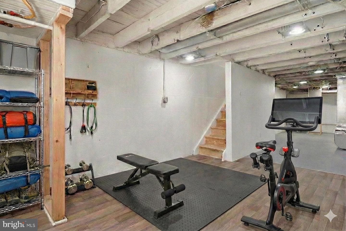 2510 Fleet Street photo 35