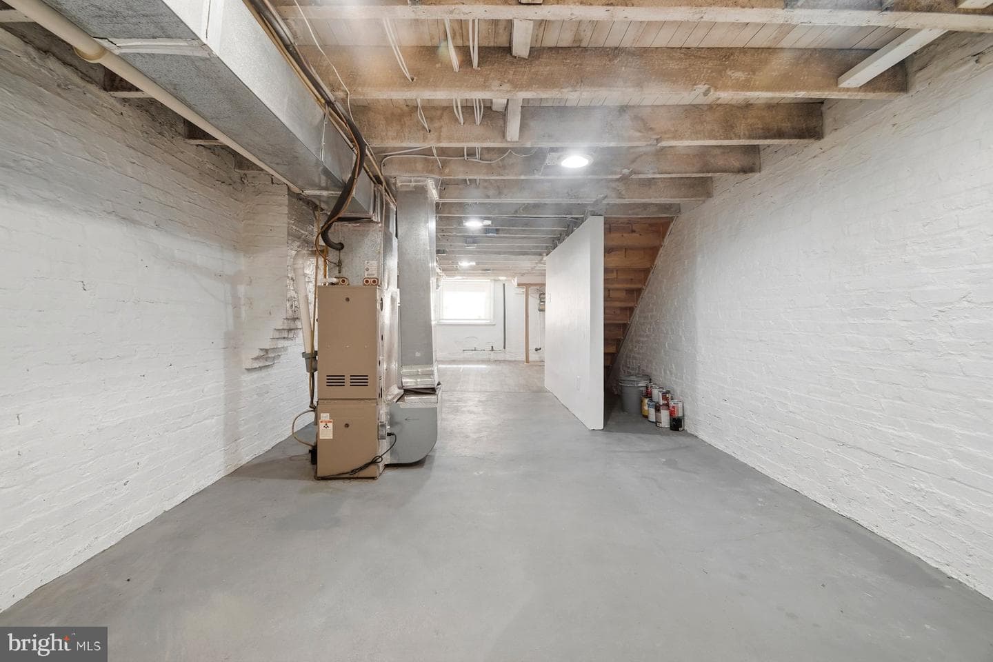 2510 Fleet Street photo 37