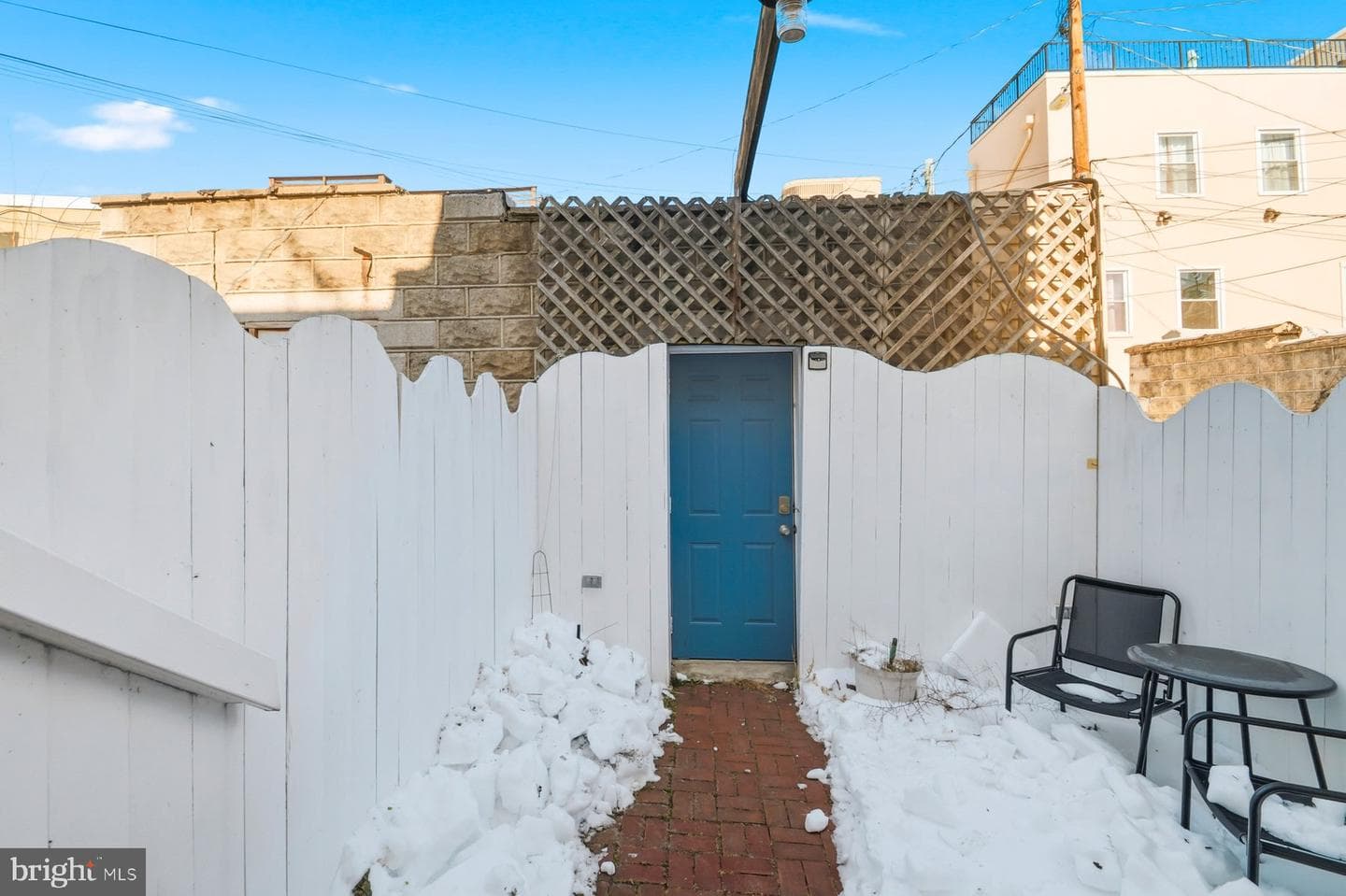 2510 Fleet Street photo 41