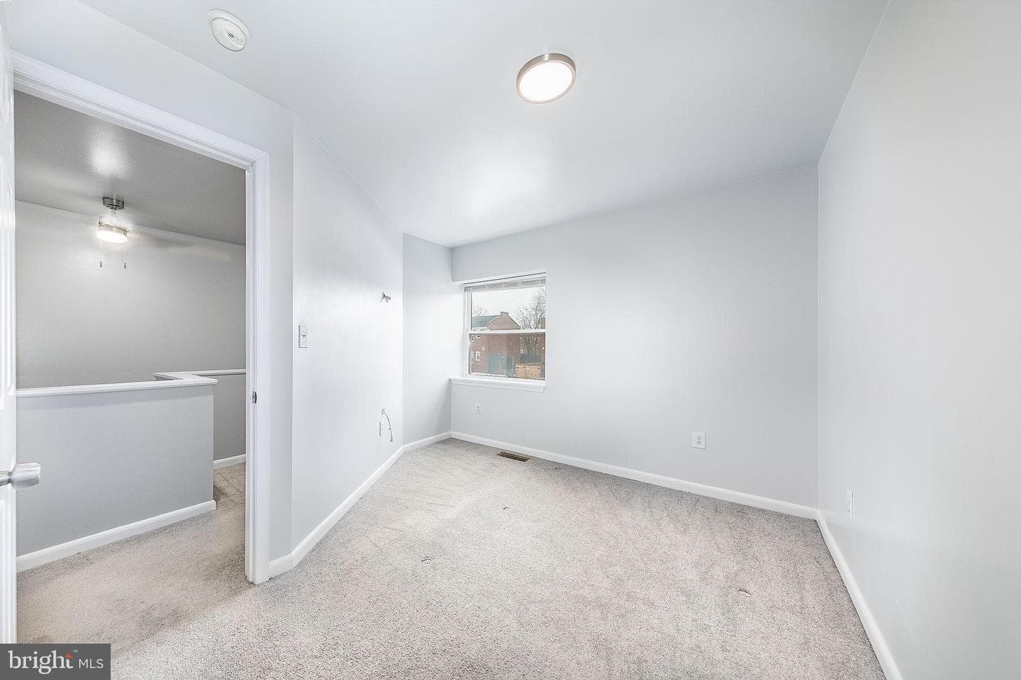 916 Jack Street photo 13