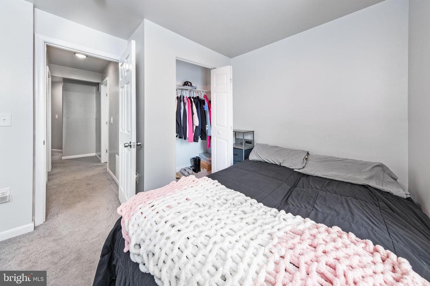 916 Jack Street photo 20