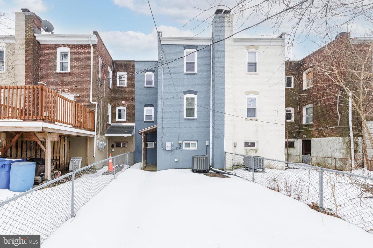 916 Jack Street photo 23