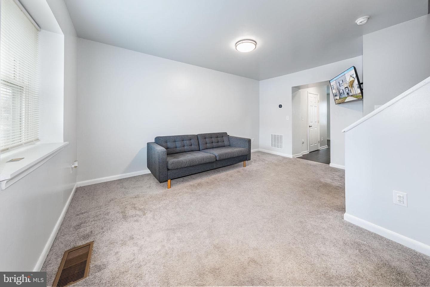 916 Jack Street photo 7