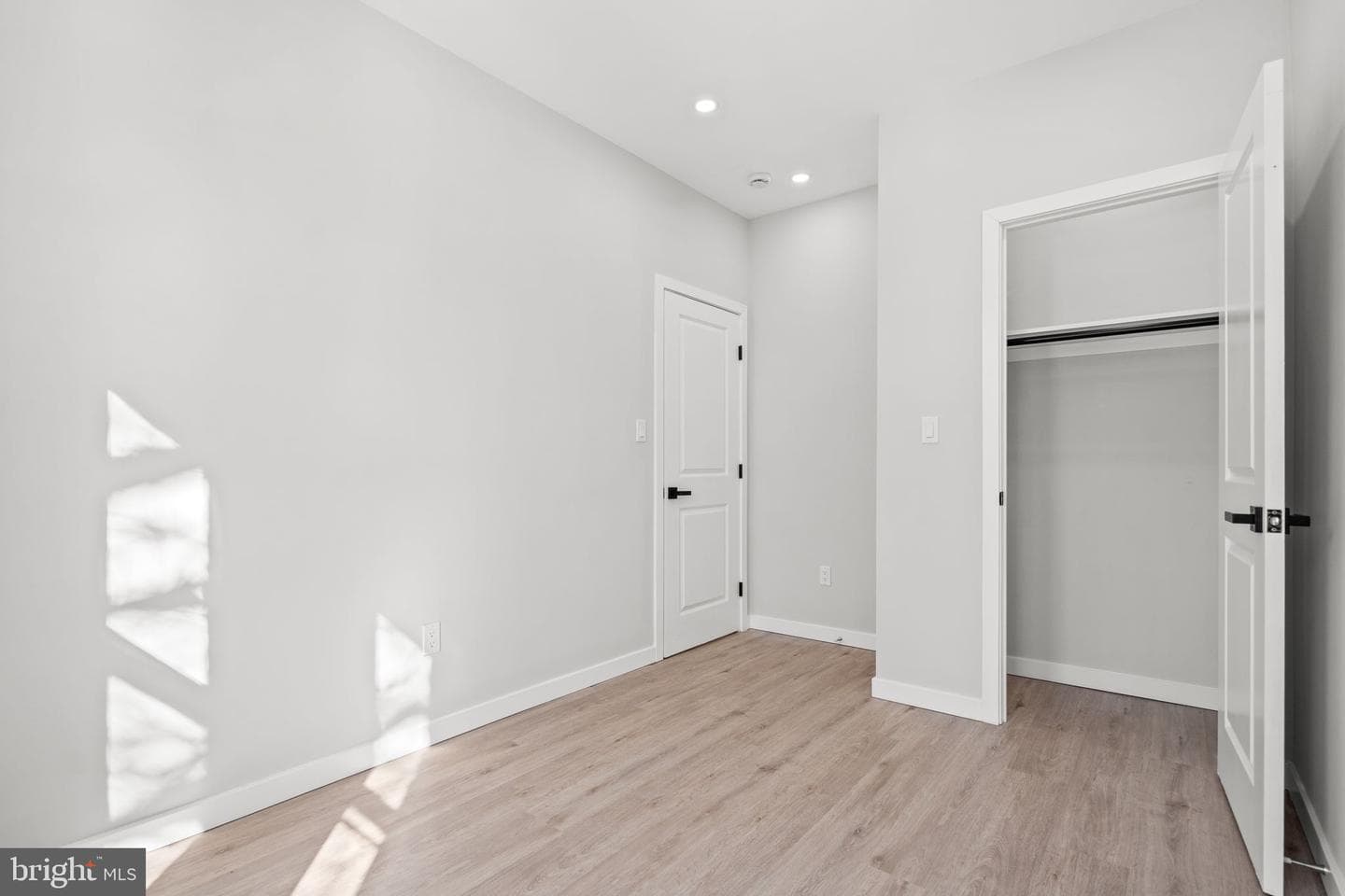 4009 Belwood Avenue photo 52