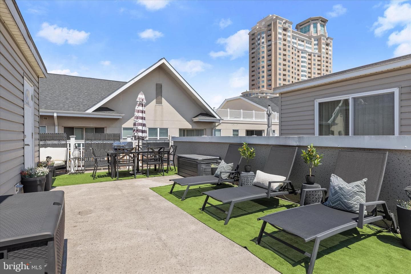 1220 Harbor Island Walk photo 50