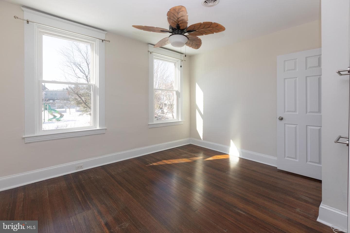 3659 Chestnut Avenue photo 13