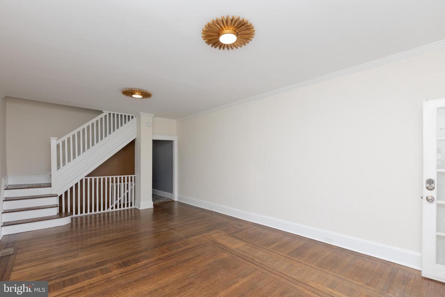 3659 Chestnut Avenue photo 5