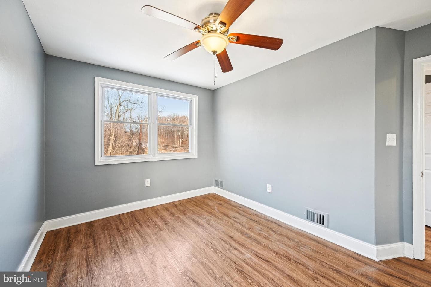 1215 Cooks Lane photo 22