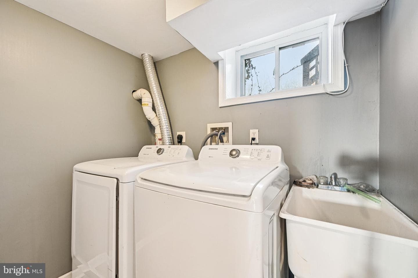 1215 Cooks Lane photo 38