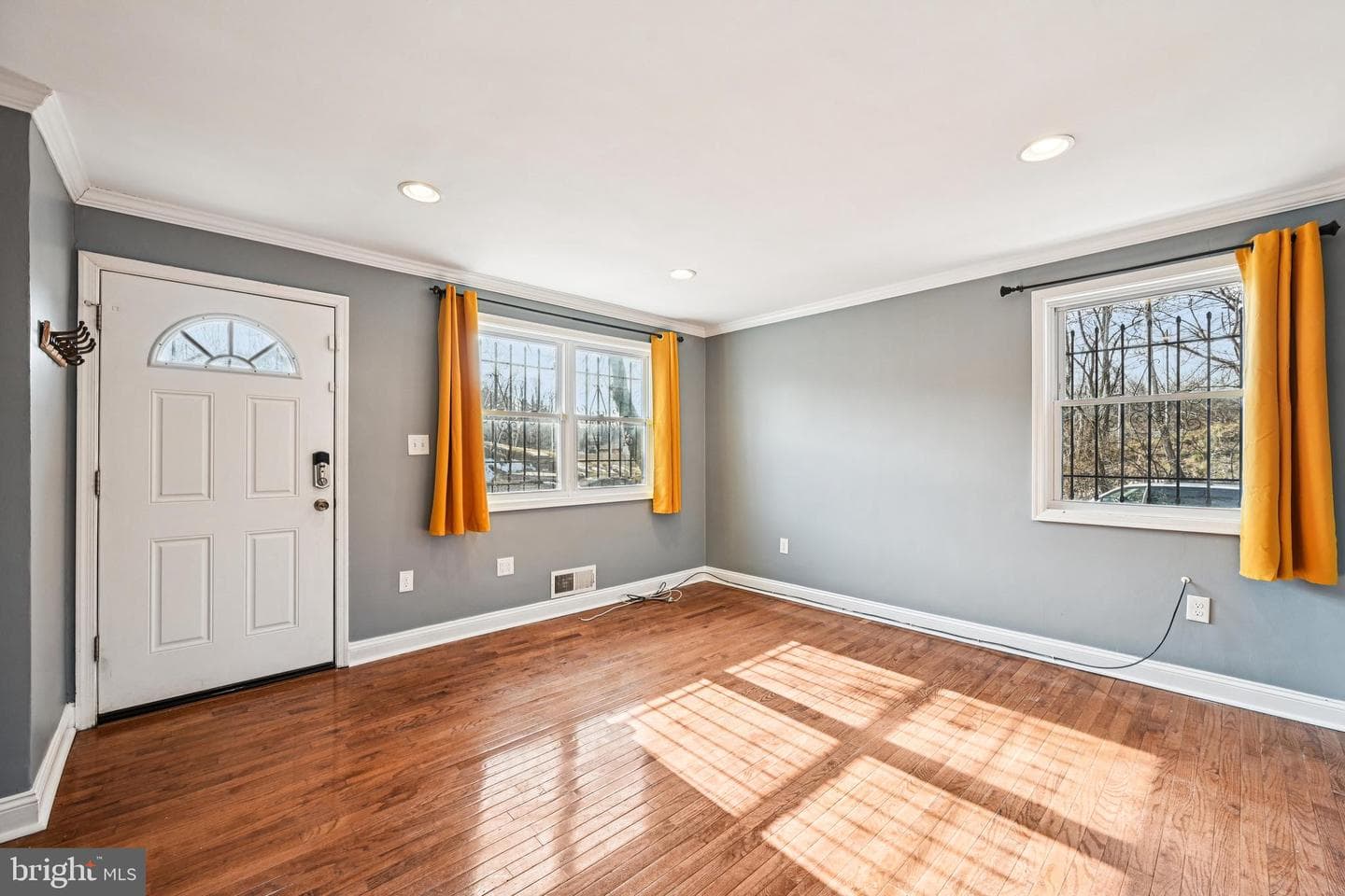 1215 Cooks Lane photo 9