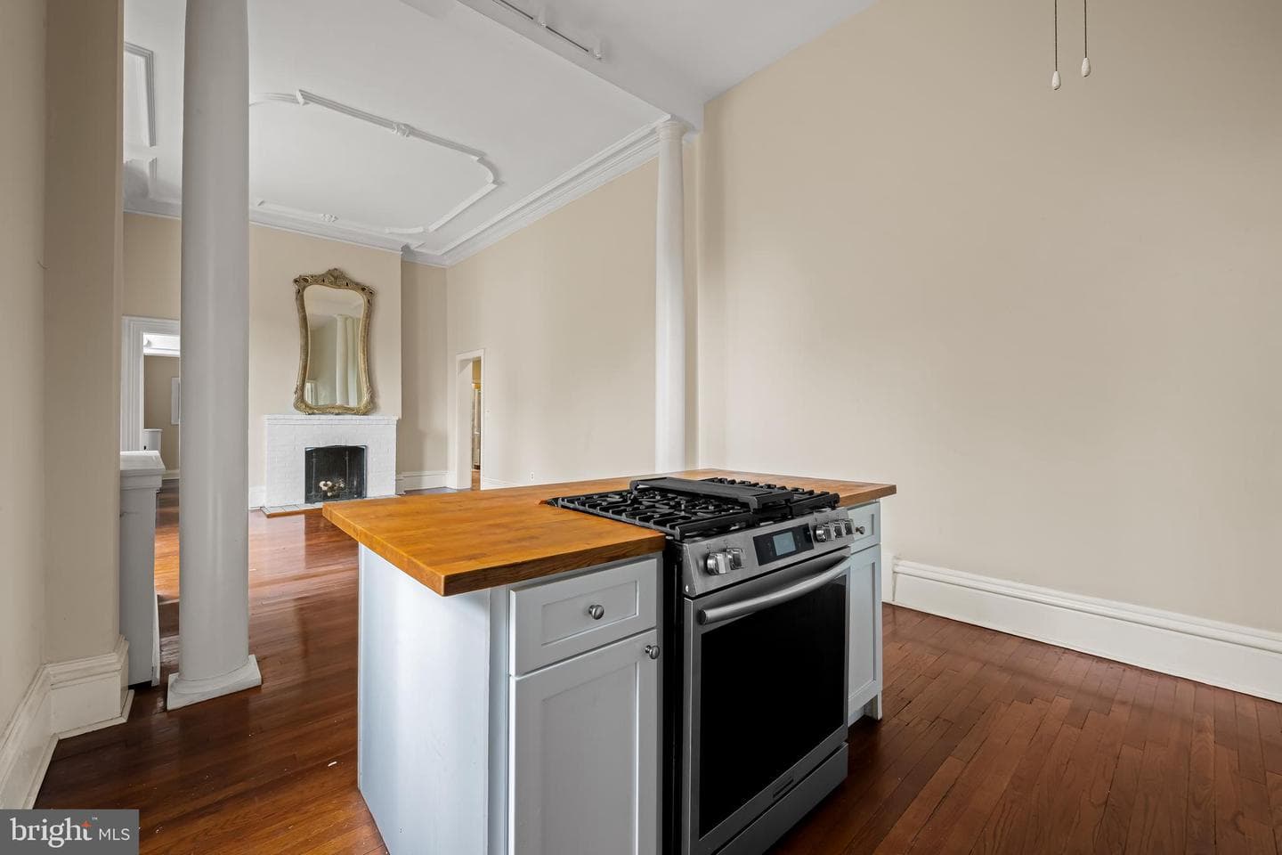 1700 Park photo 10
