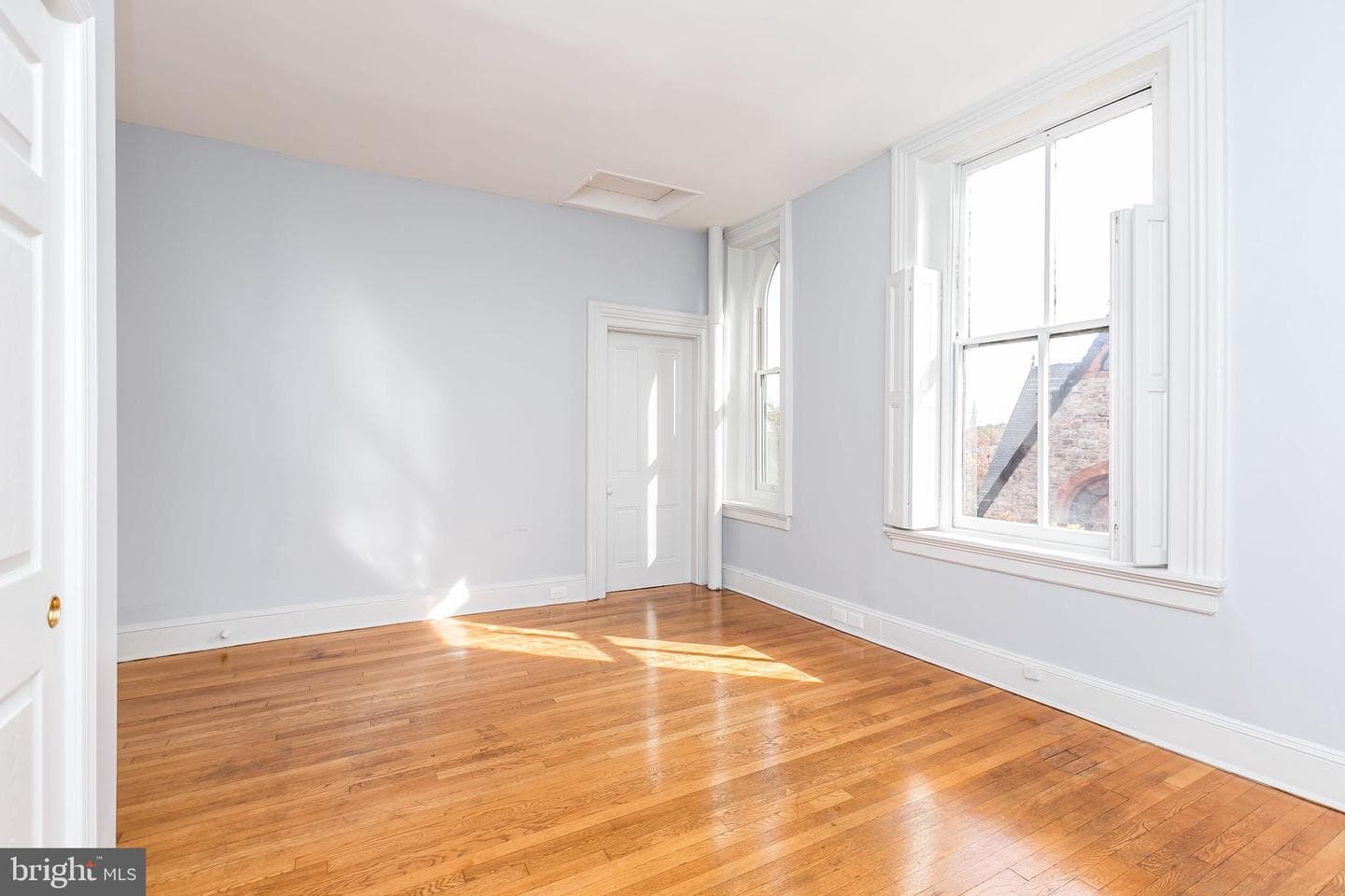 1700 Park photo 23