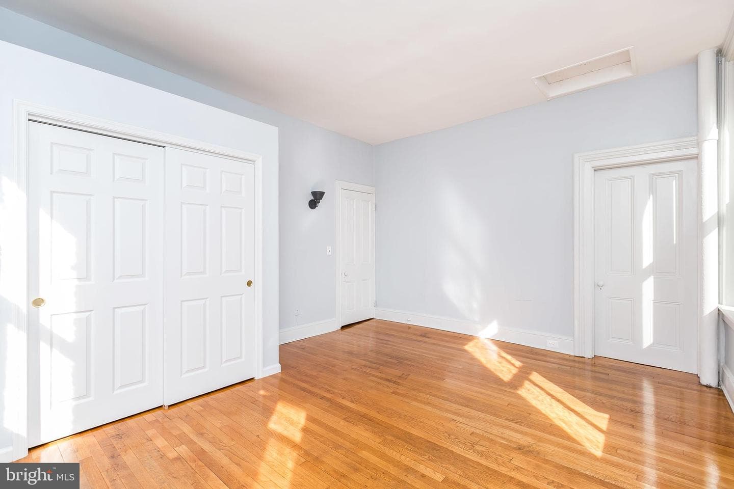 1700 Park photo 24
