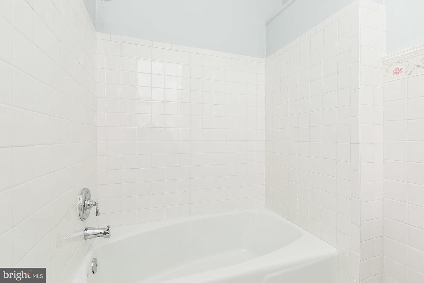 1700 Park photo 50