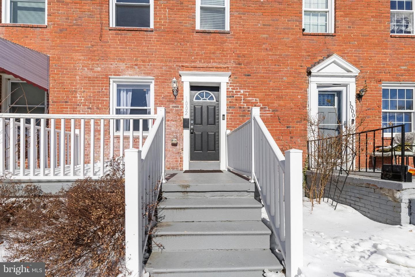 1002 W 43rd Street photo 2