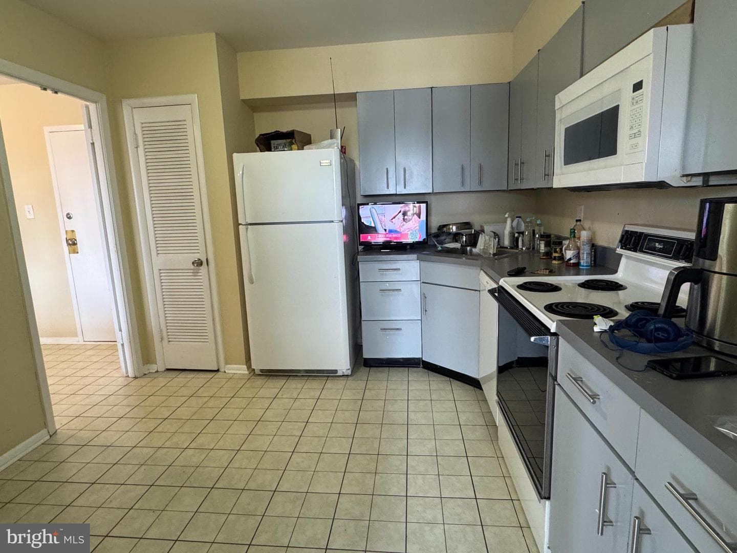3737 Clarks Lane #408 photo 6