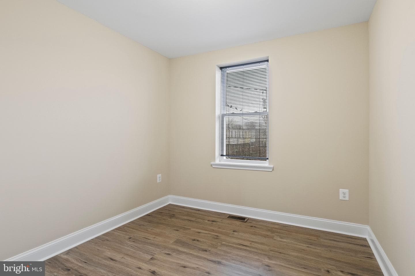 2712 Ashland Avenue photo 14