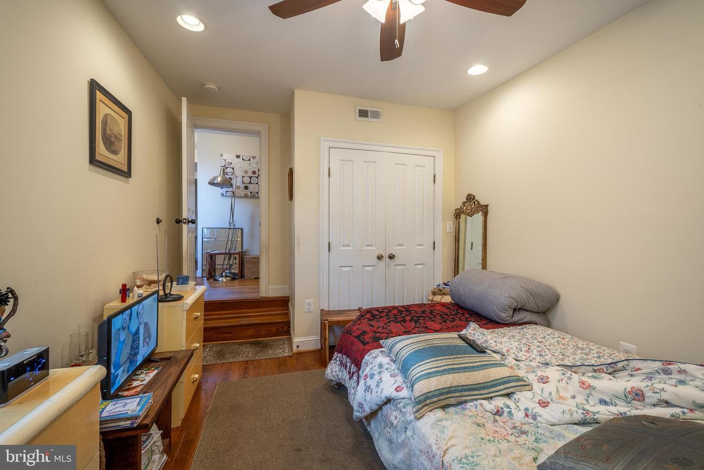 105 S Gilmor Street photo 16