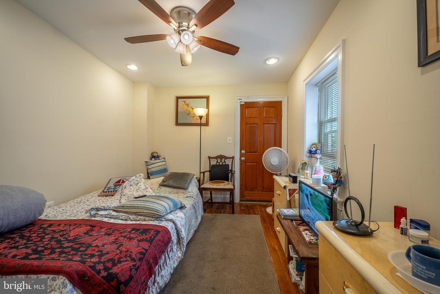 105 S Gilmor Street photo 17