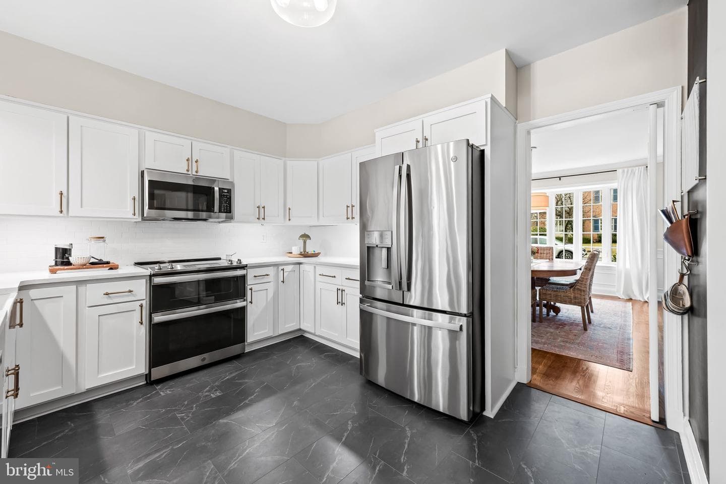103 Saint Dunstans Road photo 18