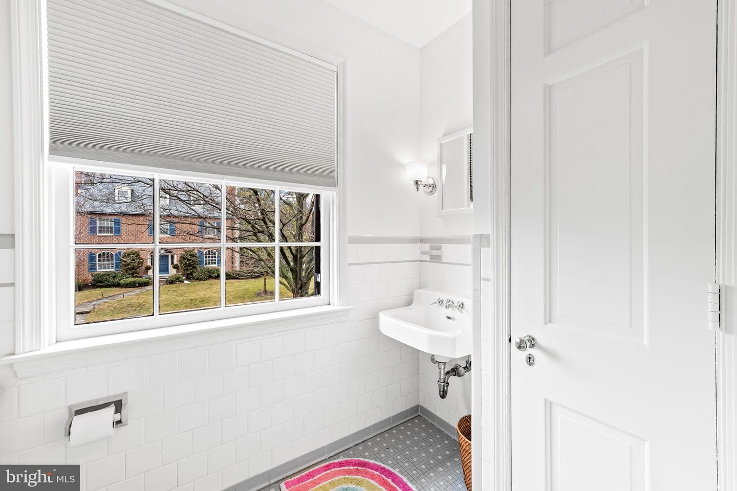 103 Saint Dunstans Road photo 36