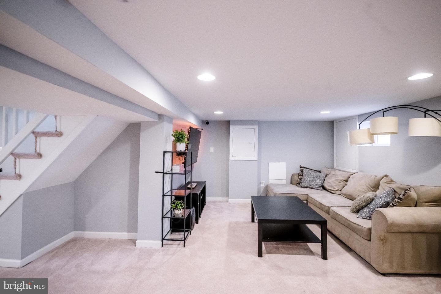 4212 Mary Ave photo 29