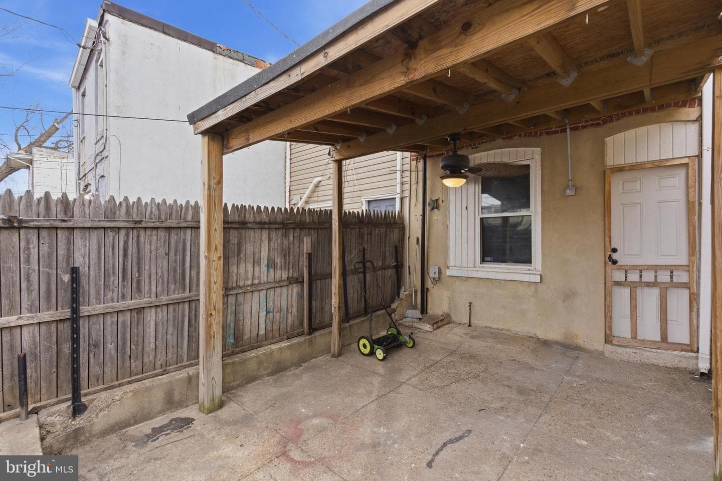 224 S Haven Street photo 20