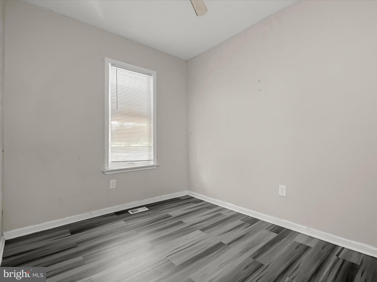 3018 Presstman Street photo 12