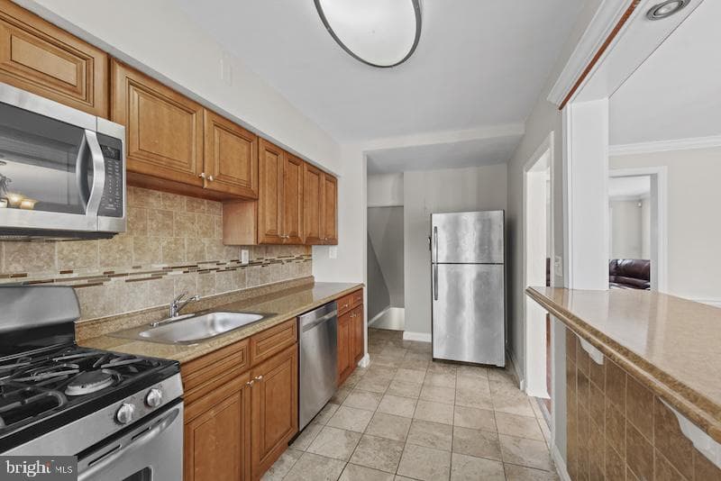 4002 Clarks Lane photo 11