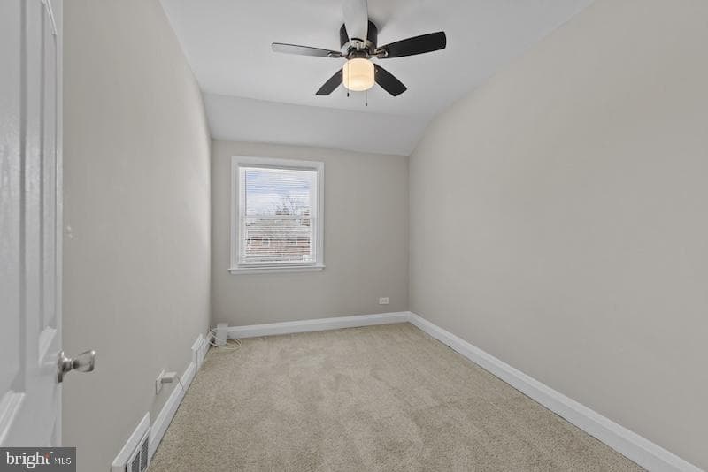 4002 Clarks Lane photo 18