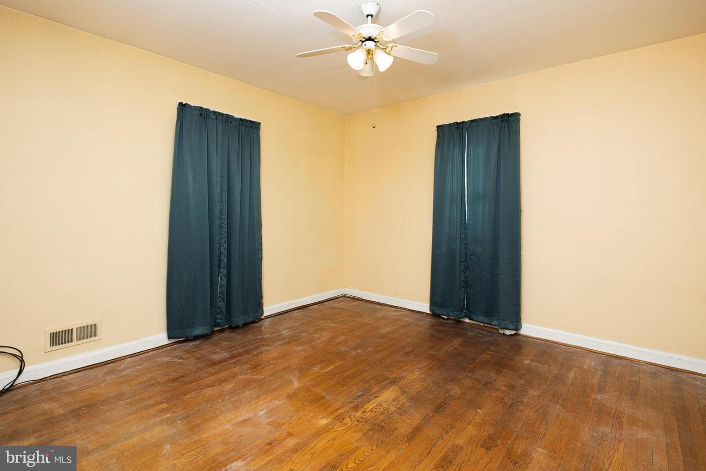 6627 Bushey Street photo 18