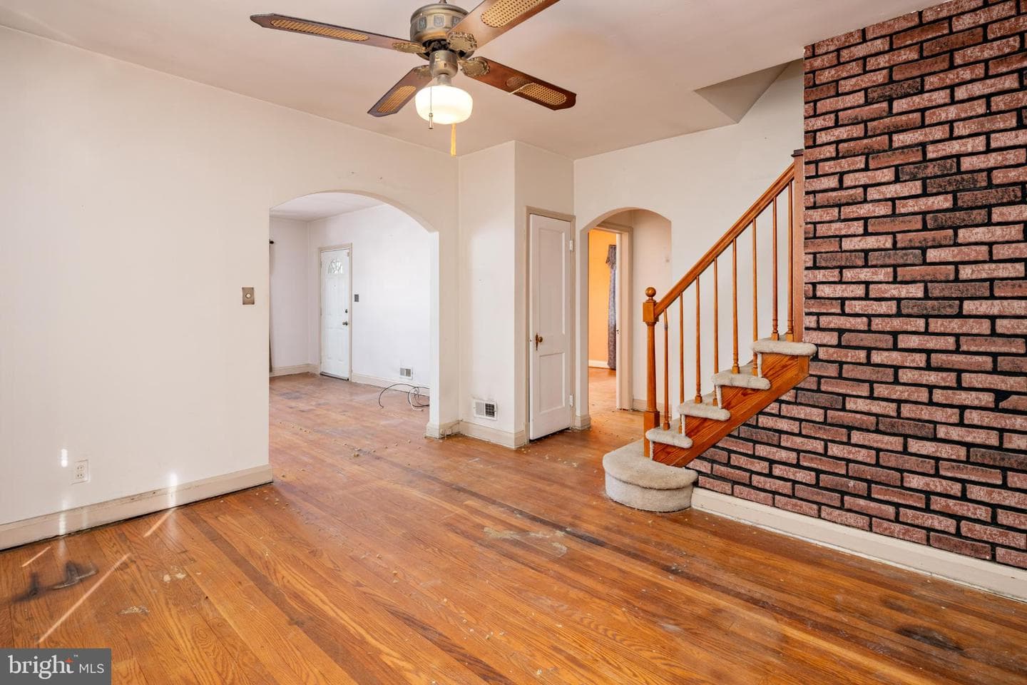 6627 Bushey Street photo 9