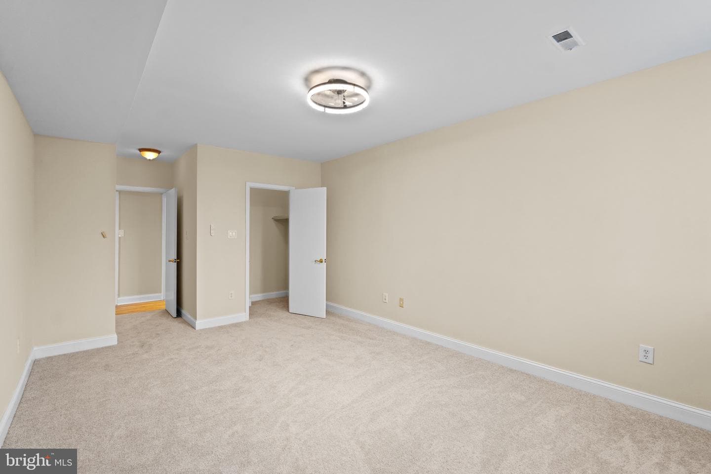 6711 Park Heights Avenue #l9 photo 11