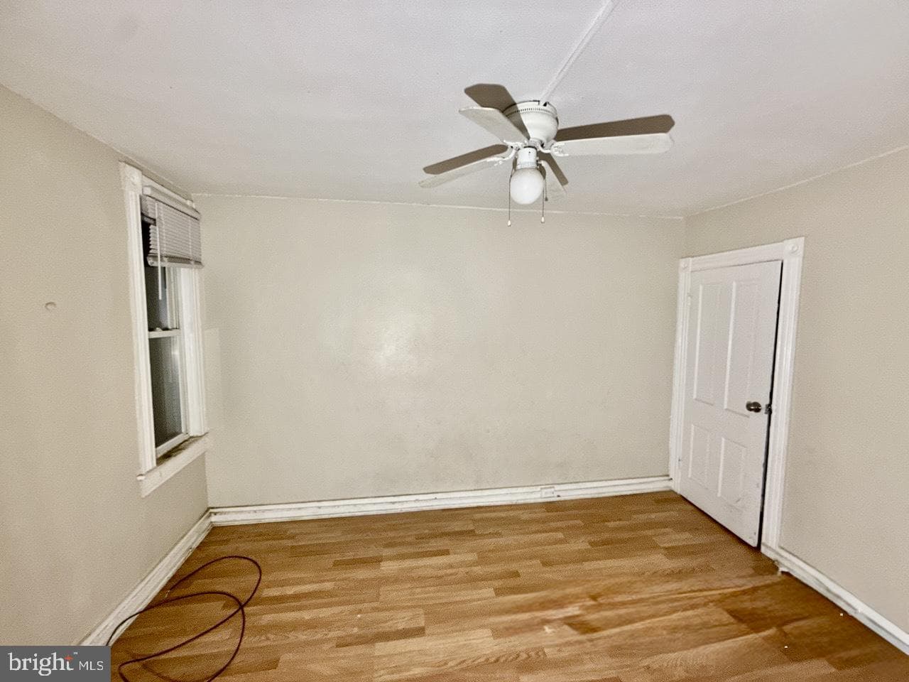 152 Irving Street photo 4