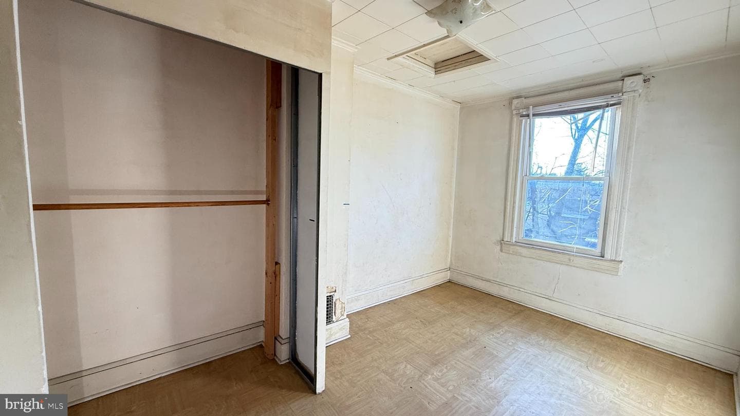 412 N Haven Street photo 9