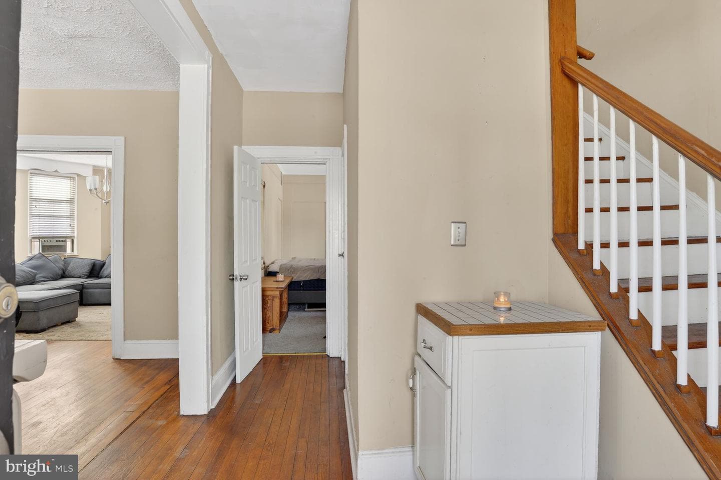 3105 Evergreen Avenue photo 2